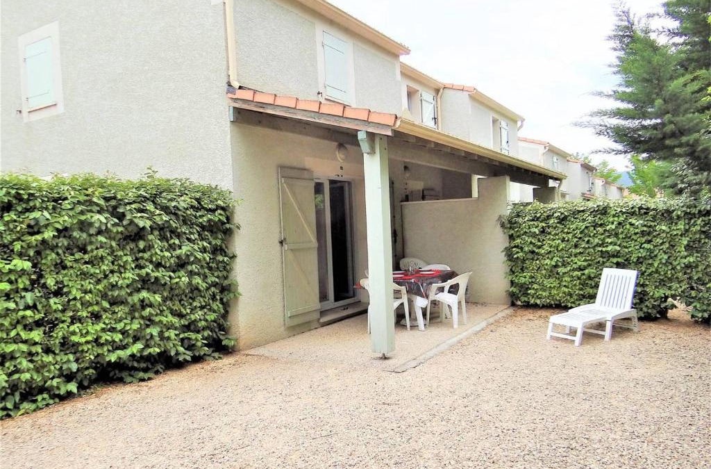 Vallon-Pont-d'Arc House | Maison duplex avec terrasse, piscine chauffée, 6 pers., Vallon-Pont-d'Arc. - FR-1-382-21