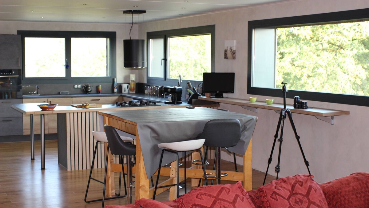Betaille House | Maison Ecologique Avec vue sur la Forêt et la Vallée de la Dordogne !
