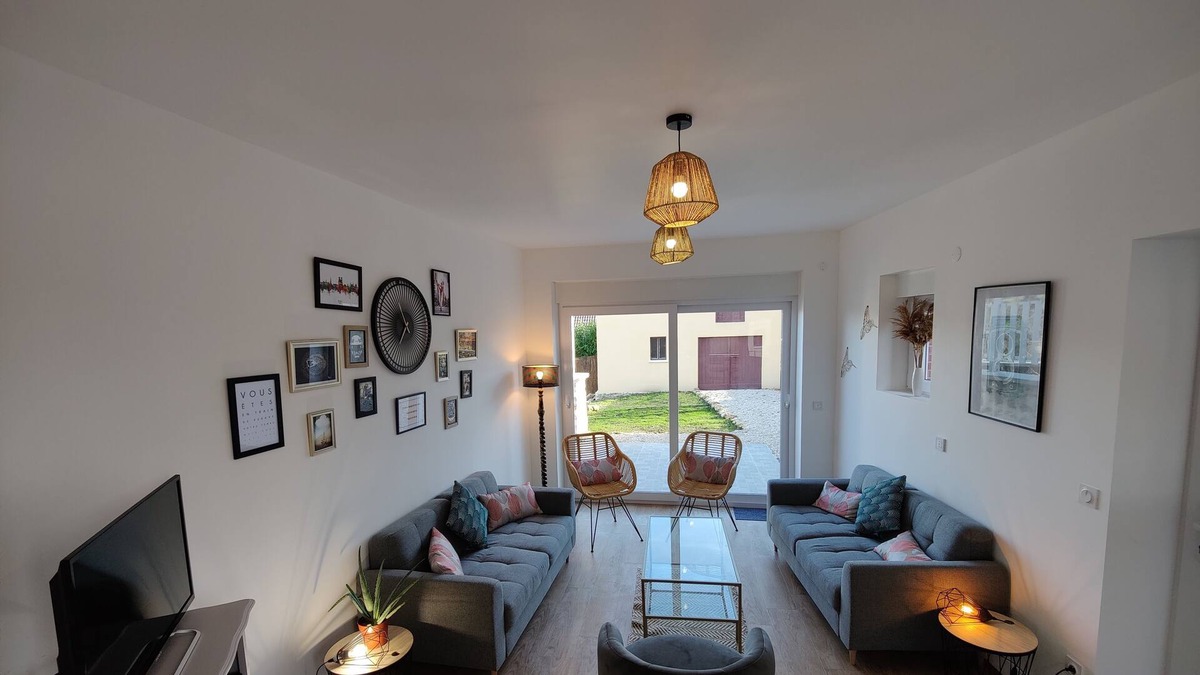 Courthiezy House | Maison Entièrement Rénovée au Cœur du Vignoble Champenois