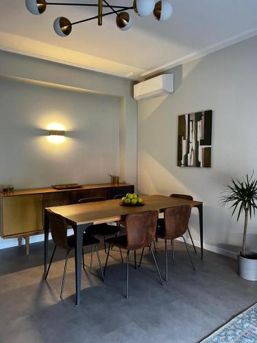 Barriera Vecchia-San Giacomo Apartment | Maison Floran appartamento in centro a Trieste
