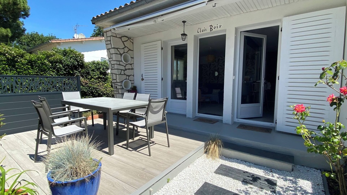 Saint-Georges-de-Didonne House | Maison Bord de Mer, 4 Personnes, Plage à Pied 450 m et Village à 700m