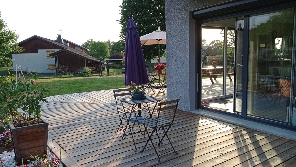 Saint-Paul-en-Chablais House | Maison Individuelle Avec Jardin au Calme Entre Lac et Montagnes
