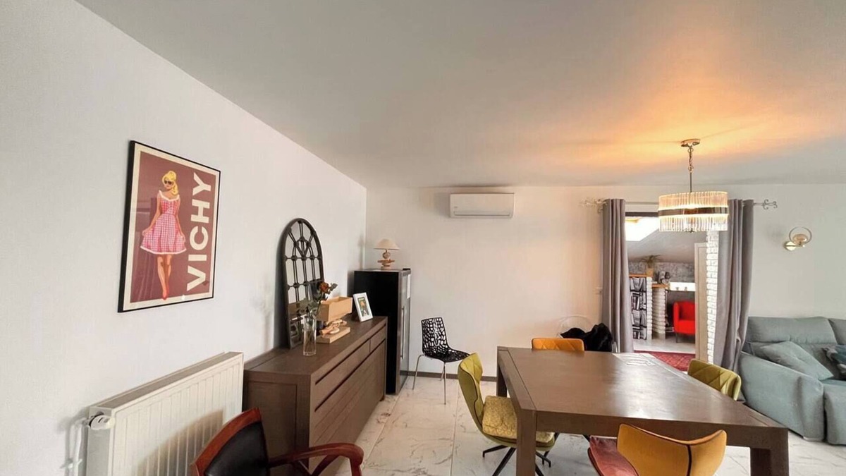 Abrest Apartment | Maison le Grillon - 5 rue des Grillons - Abrest