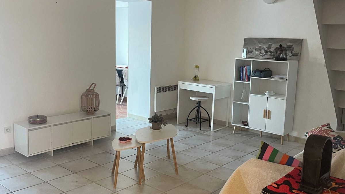 Plan-de-Cuques House | Maison ma paix