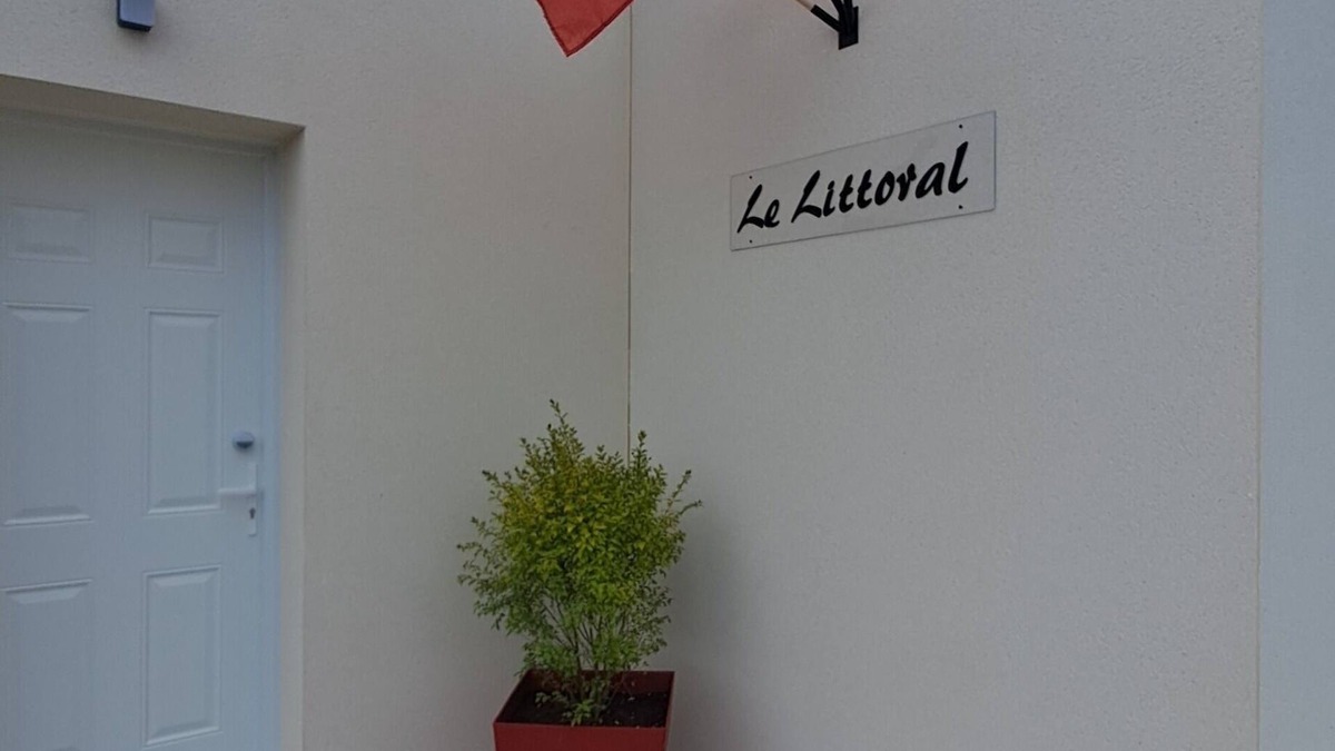 Port-en-Bessin-Huppain House | Maison Neuve. Située à 5 Minutes du Charmant Port de Pêche