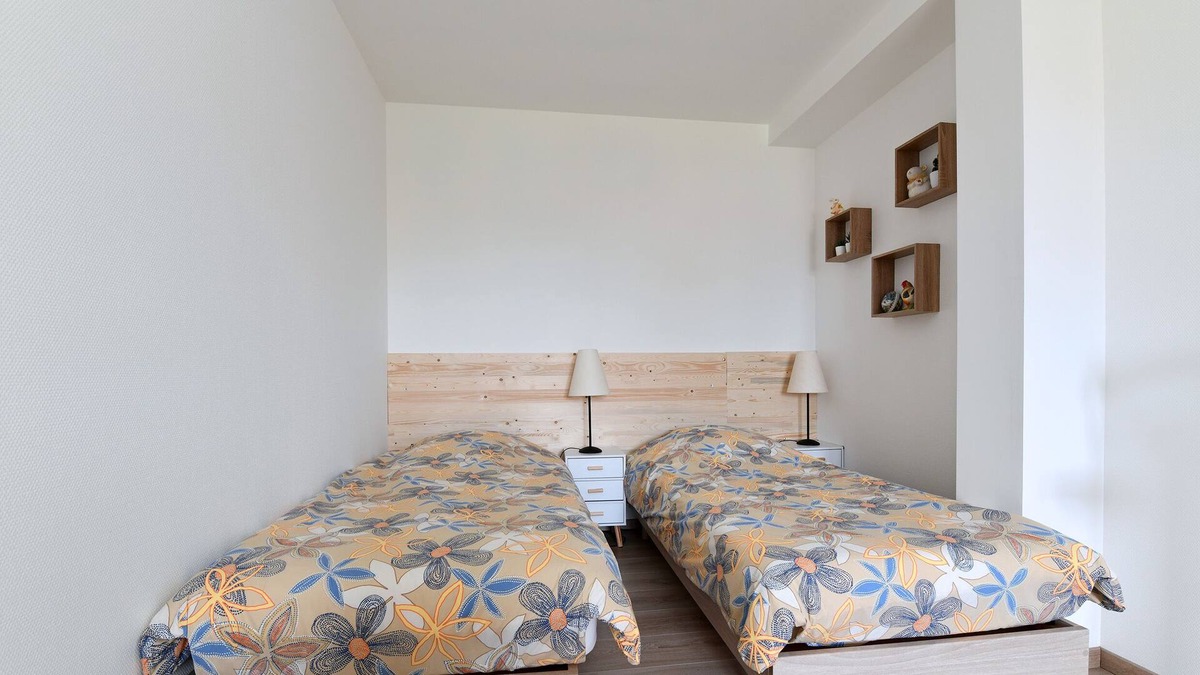 Ostheim Condo | Maison Neuve, Parking et Jardin Privés