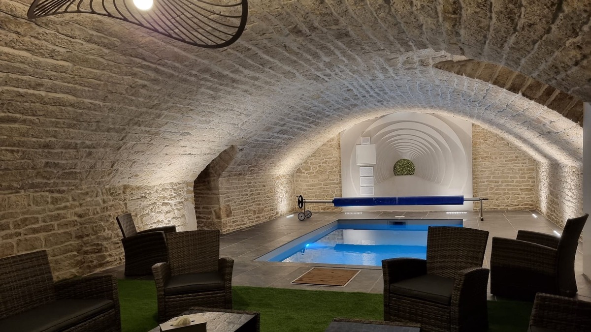 Nuits-Saint-Georges House | Maison Paisible Avec Piscine et Jacuzzi