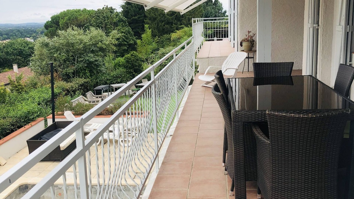 Launaguet House | Maison Pour Réunion Familiale /Entreprise en Déplacement