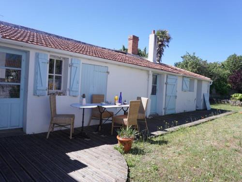 Barbatre House | Maison rénovée avec jardin, proche plage, 4 couchages, Barbâtre - FR-1-224B-744