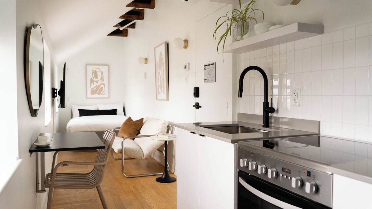 Ville-Marie Apartment | Maison Rasco by Luxury In Transit
