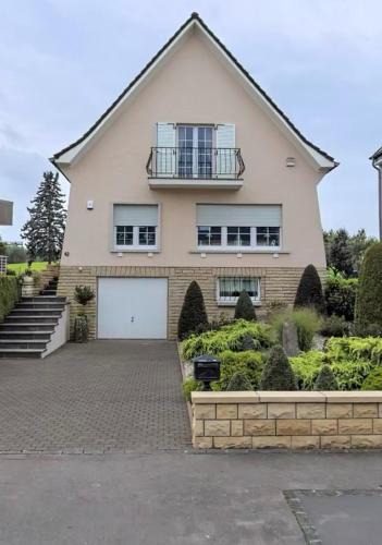Bascharage Villa | Maison Riz Royal