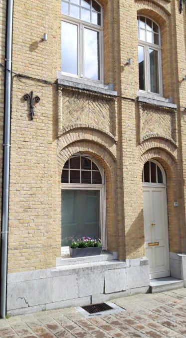 Ypres House | Maison Rose
