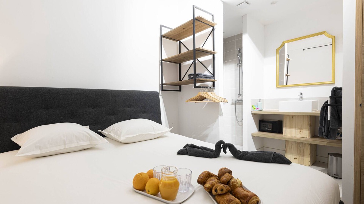 Old Town Apartment | Maison Sibille - Centre Saint-Tropez - CH1