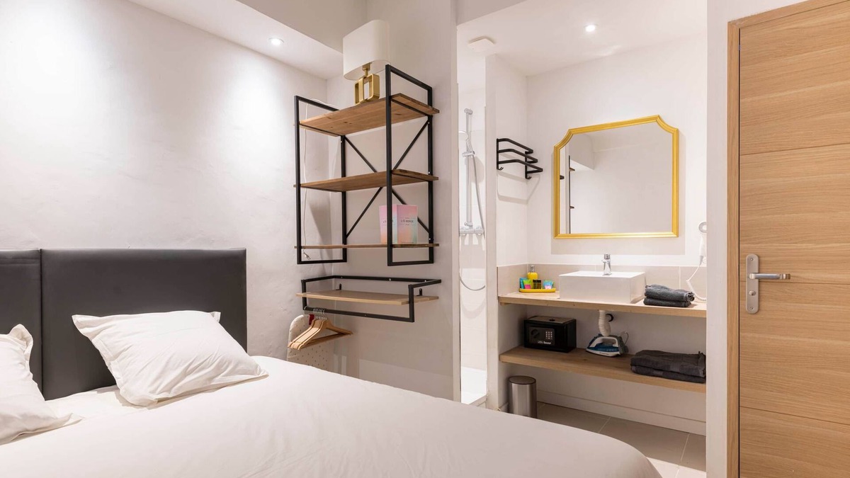 Old Town Apartment | Maison Sibille - Centre Saint-Tropez - CH3