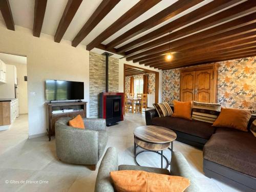 Moutiers au Perche House | Maison spacieuse au cœur du Perche, jardin clos, animaux admis, jusqu'à 9 personnes - FR-1-497-232