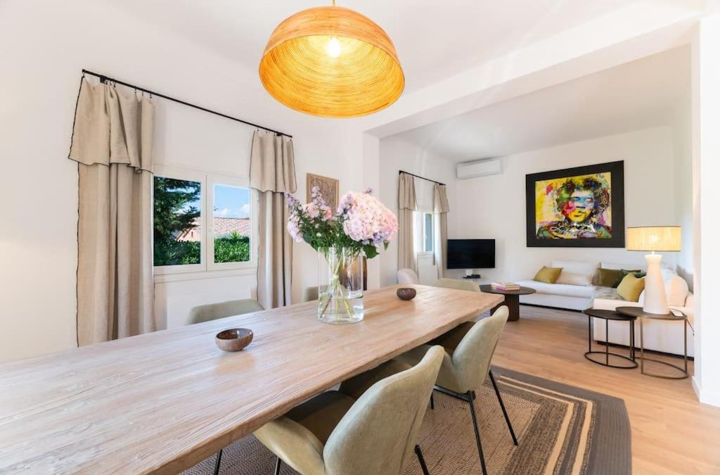 Saint-Tropez Villa | Maison Tropézienne en plein centre avec jardin et piscine