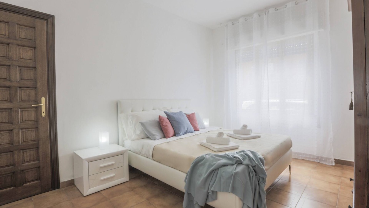 Massa Apartment | [MAISON TUSCANY] ★ ★ ★ ★ ★ 20 minutes from Forte dei Marmi | Netflix and Comfort