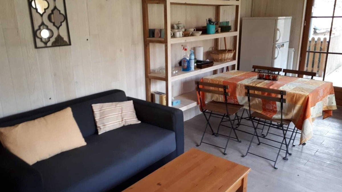 Etrigny Cottage | Maisonnette Mitoyenne Avec Jardin Dans un Petit Hameau Sympa,