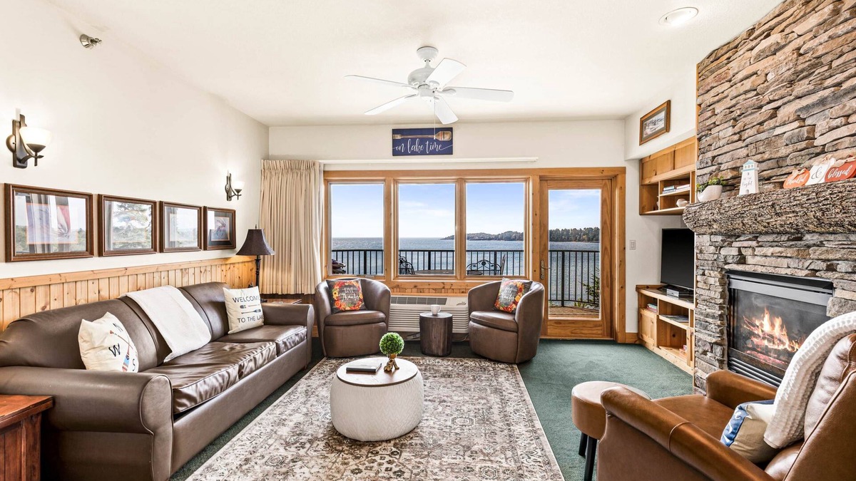 Two Harbors Apartment | Majestic Lake Views | 2BR w/King Suite | Pools