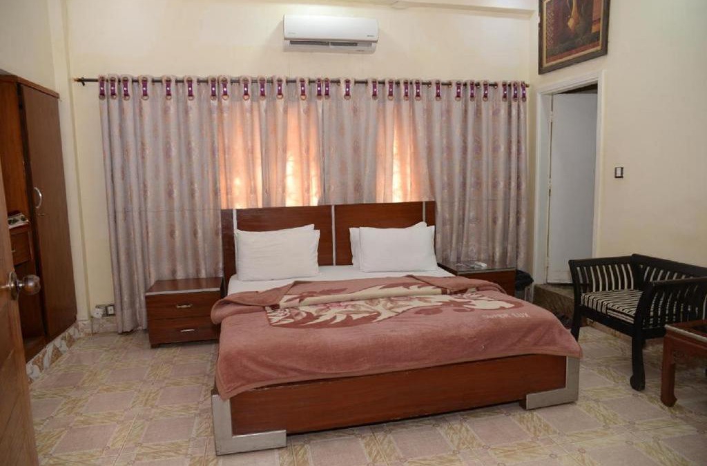 E-11 Sector House | Majestic Lodges Guest House Islamabad
