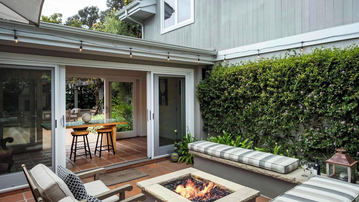 Montecito House | Majestic Montecito | Luxurious Getaway & Hot Tub
