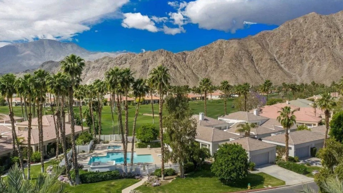 La Quinta Condo | ❤️Majestic Mountains & Tranquil Golf Views❤️Pool✦Spa✦BBQ✦King Beds✦Patios✦Dogs Ok✦