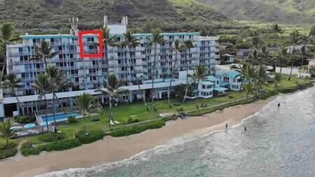 Punaluu Apartment | Majestic Ocean Panorama 8