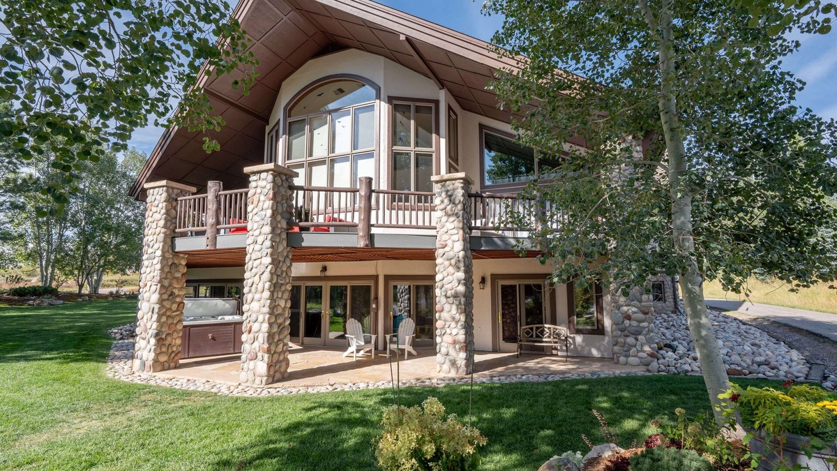 Steamboat Springs House | Majestic Vista Chalet | Private Indoor Pool | Hot Tub | Close to Resort