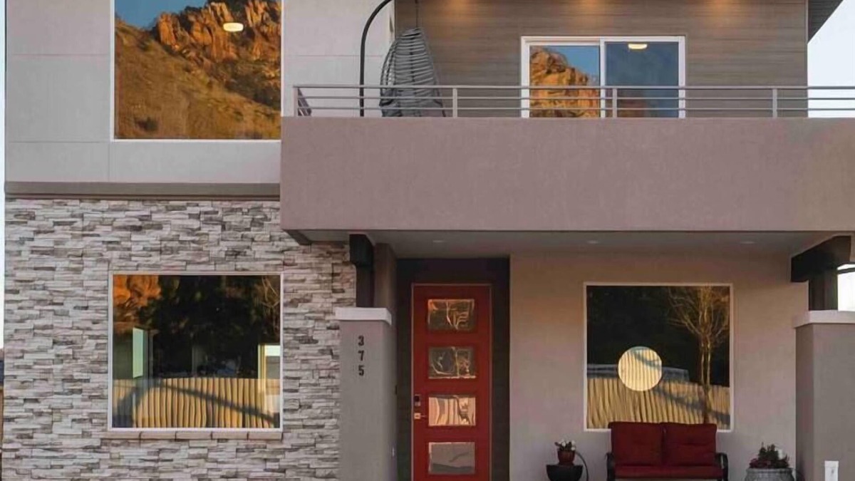 Hildale House | Majestic Zion, So Zion 4Bed 3Bath, Hot Tub, Deck, Fire Pit