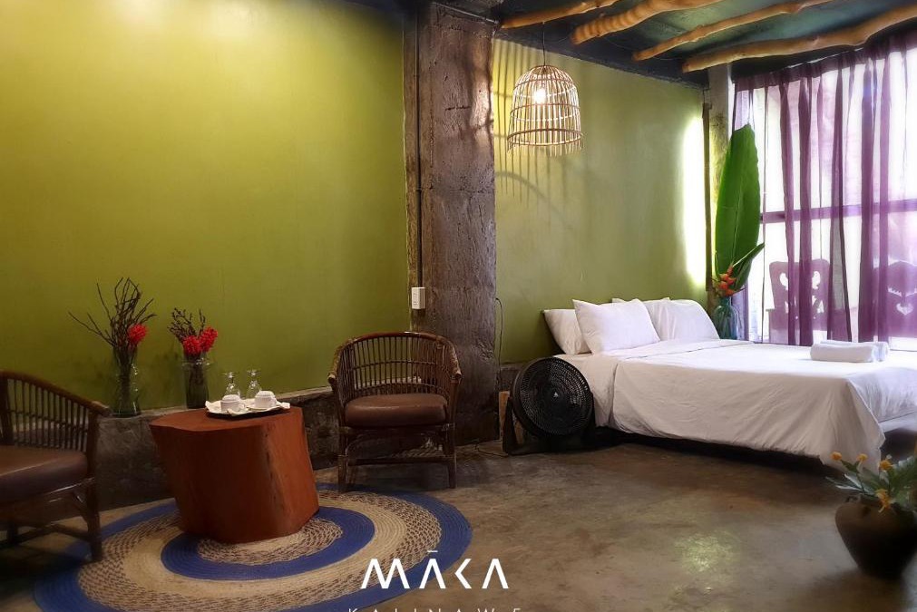 Alfonso Bed & Breakfast | Maka-Kalinaw 5 Wabi sabi Room, Forest Deck View