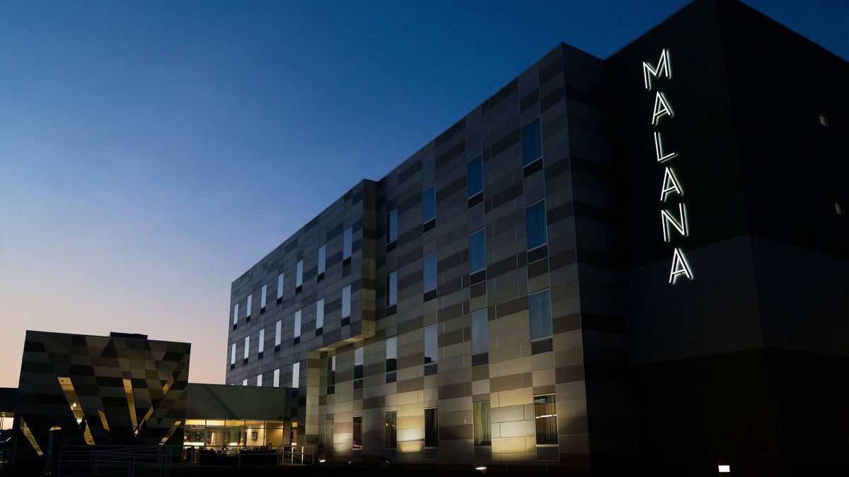 Cotulla Hotel | Malana Hotels & Suites