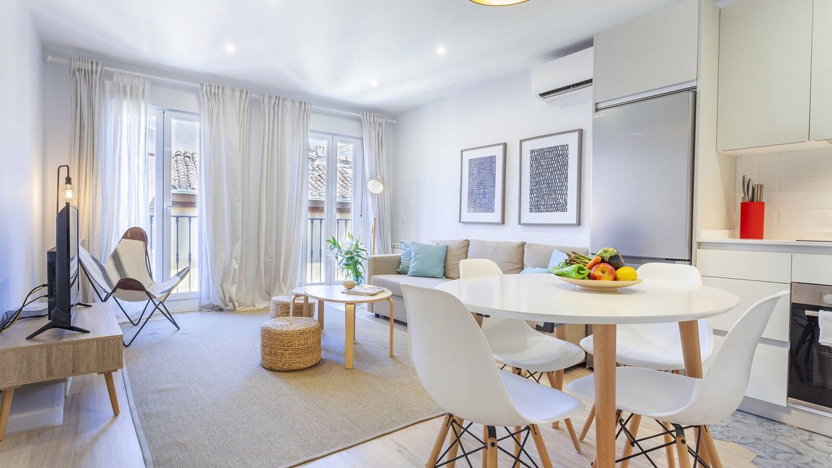 Justicia Apartment | Malasaña Terrace apartment in Madrid