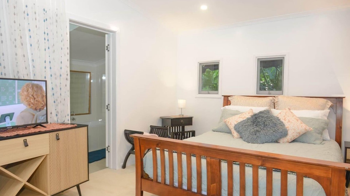 Witta Cottage | Maleny District - Charming Cottage in Witta 2 beds