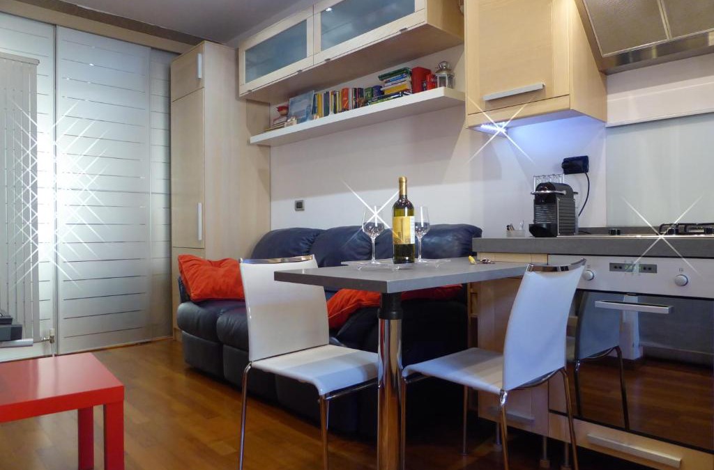 Historic Center Apartment | Malgrado House Bologna - Villa Nigrisoli - Sant'Orsola
