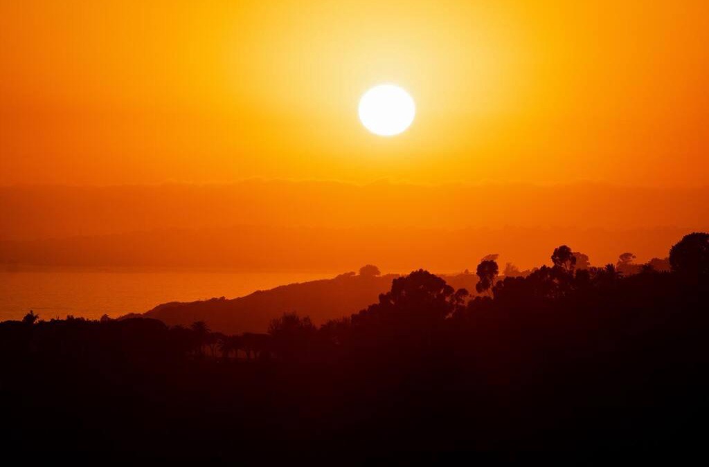 Malibu House | Malibu Sunset Getaway
