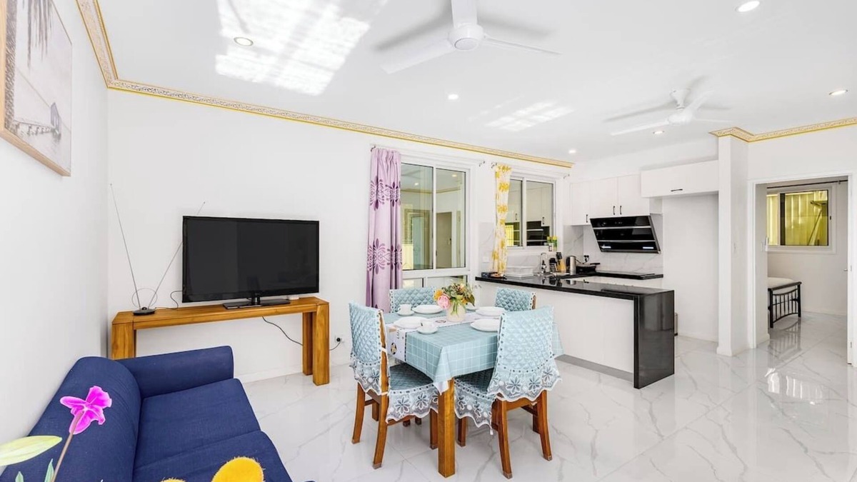 Cannon Hill House | Malls at Doorstep:2-Bed Unit in Heart ofCannonHill