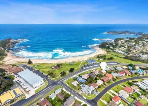 Malua Bay House | Malua Bay Beach house managed by Batemans Bay Accom