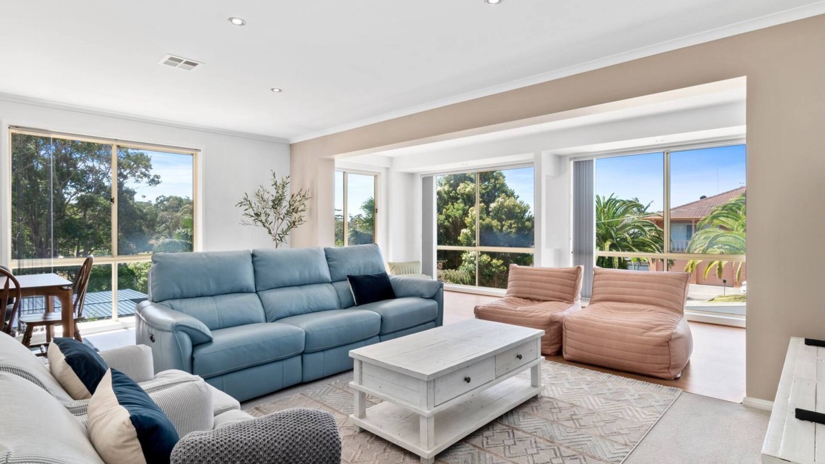 Malua Bay House | Malua House by the Bay