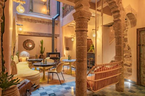 Ahl Agadir House | Mama Lova Hôtel, Riad, Restaurant & Spa