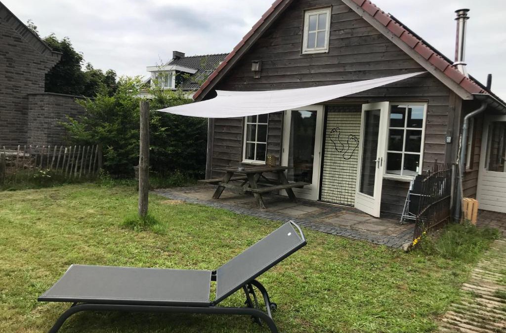 Eerbeek House | Mamas Cabin