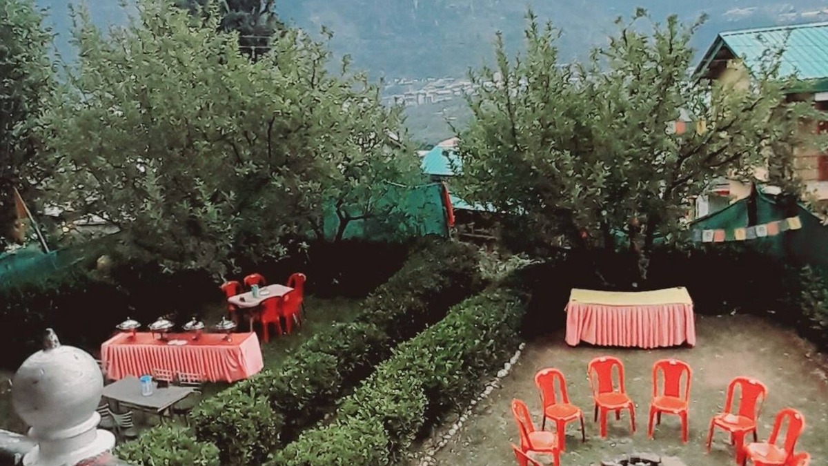 Manali Hotel | Manali Hotels With Beautiful View & Snow Peak Mountain View