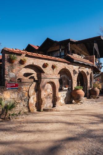 Edremit Hotel | Manastır Mandarin