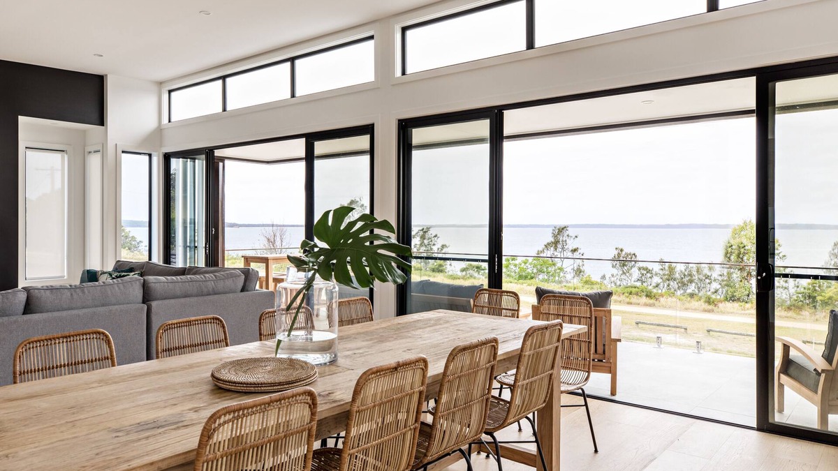 Callala Bay House | Mandala Beach House - Jervis Bay Ocean Views/Heated pool/Luxury/Fireplace/Aircon