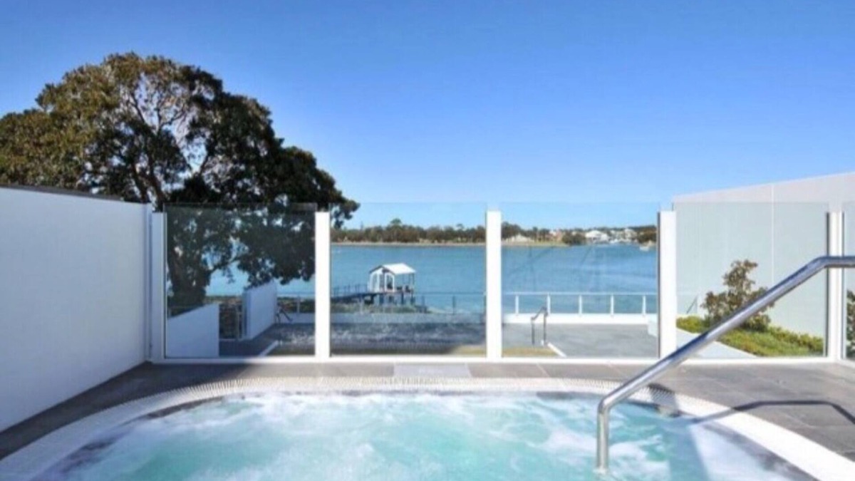 Mandurah Apartment | Mandurah Modern estuary Magic