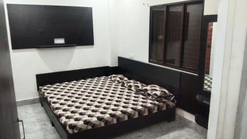 Deoghar Hotel | MANGAL DHAM, Deoghar