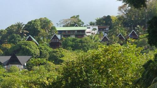 Praslin Island House | Mango Lodge
