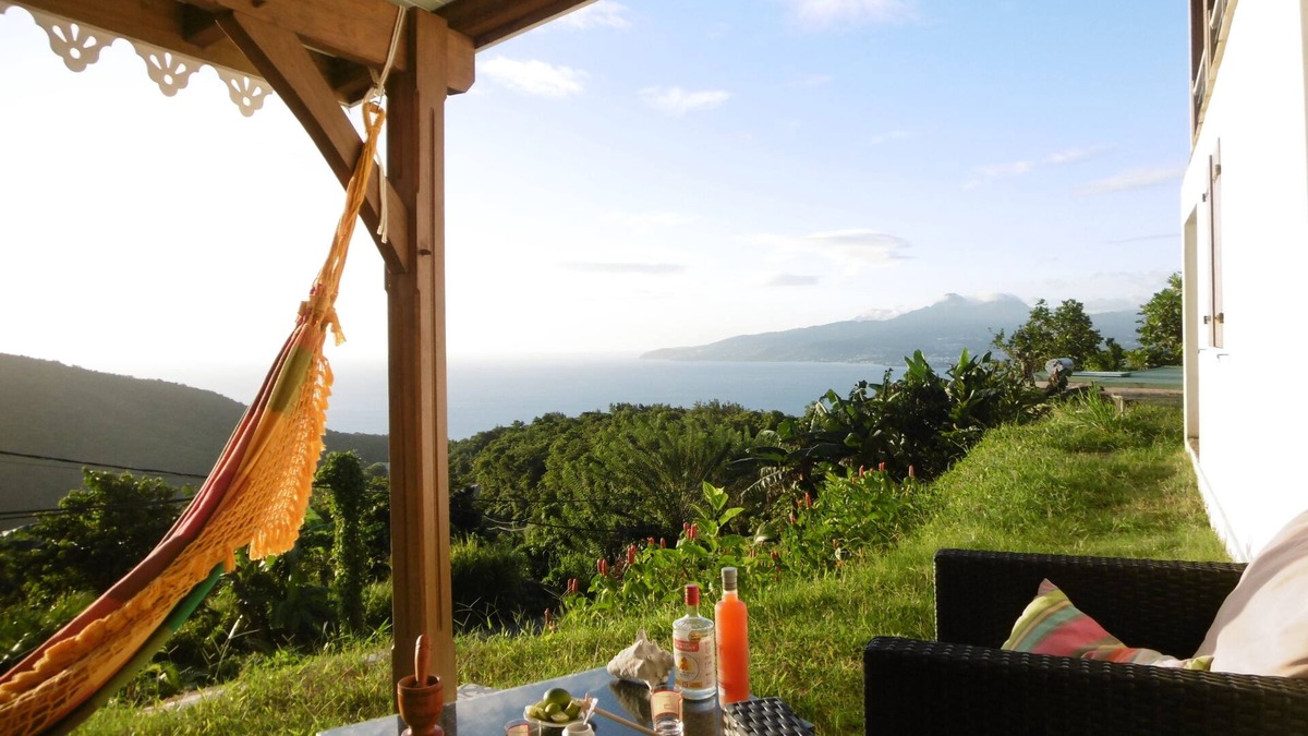 Les Anses-d'Arlets Apartment | MANGO TREES - Charming T2 sea view in Anses d'Arlet