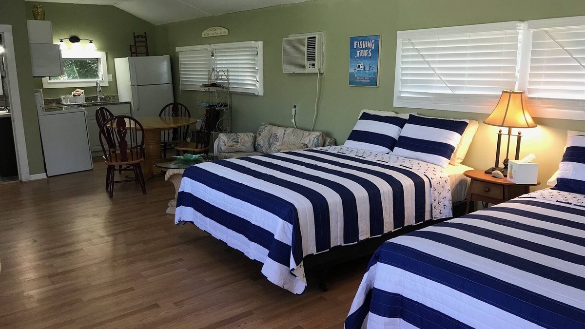 St. Lucie Village Cottage | Mangrove Snapper Studio Cottage