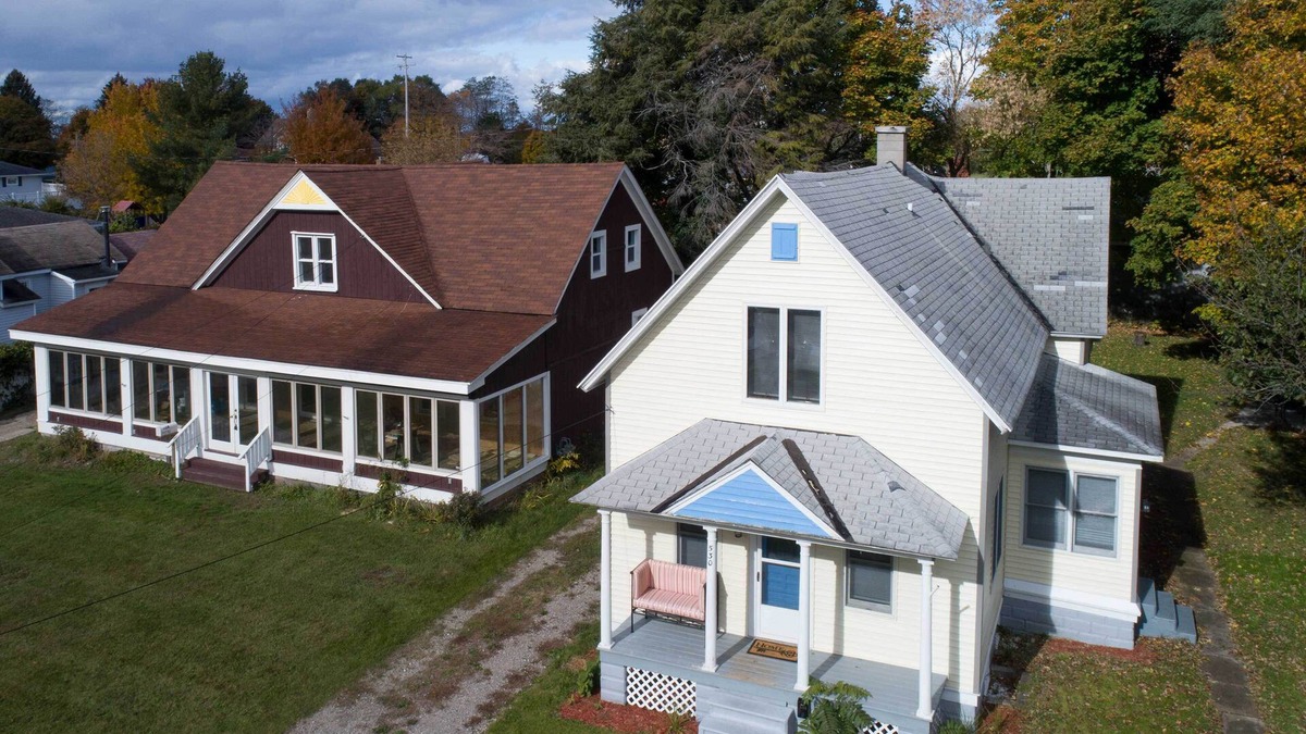 Manistee House | Manistee House < 1 Mile from Lake Michigan!