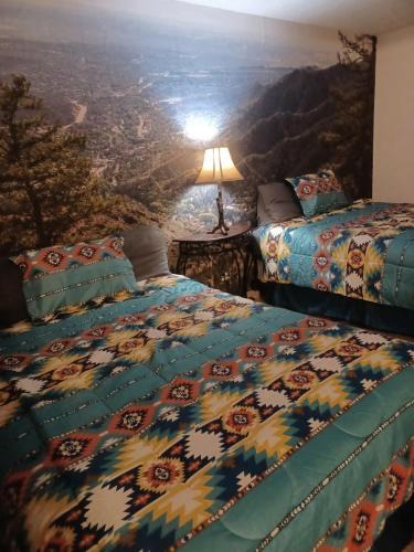 Manitou Springs Hotel | Manitou Inn